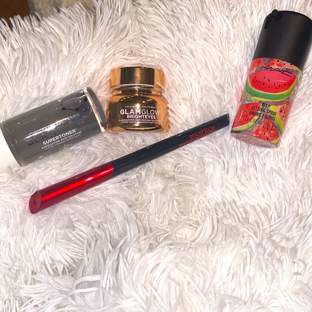 2 glamglow super toner & bright eyes, 1 smashbox eye liner, & 1 Mac set spray